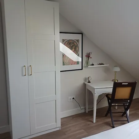 304